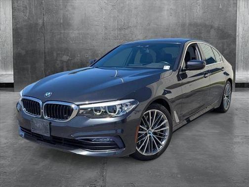 2017 BMW 530 530i
