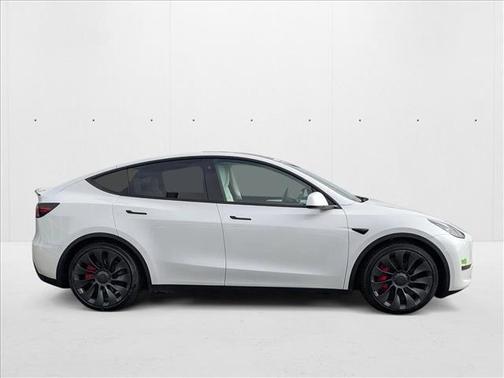 2023 Tesla Model Y Performance Dual Motor All-Wheel Drive