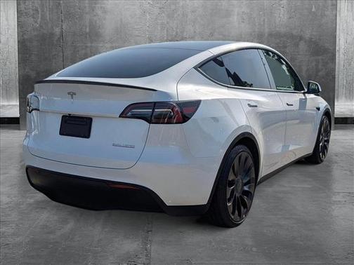 2023 Tesla Model Y Performance Dual Motor All-Wheel Drive