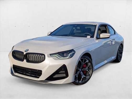 2025 BMW 230 i