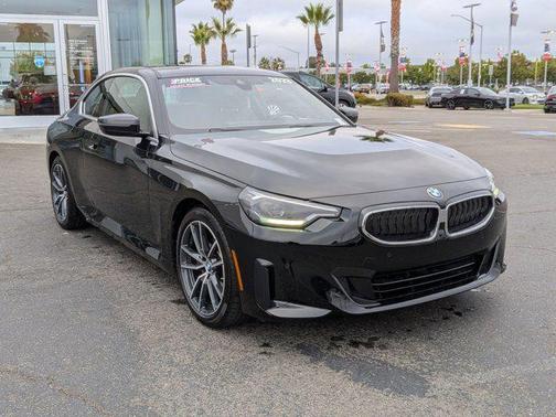 2023 BMW 230 i