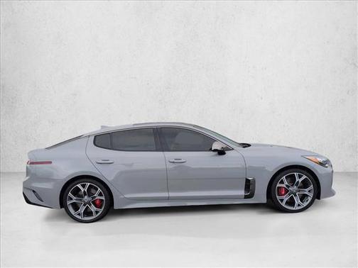 2021 Kia Stinger GT1