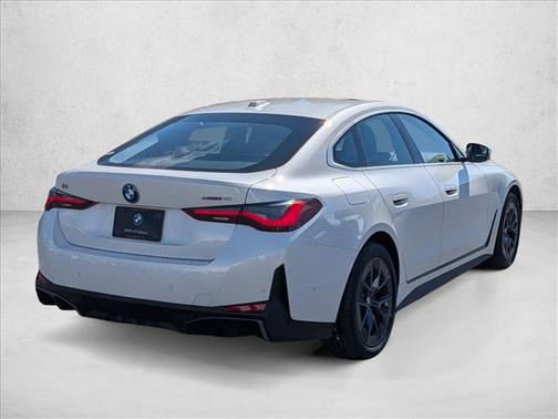 Mineral White Metallic 2025 BMW i4 Gran Coupe eDrive40