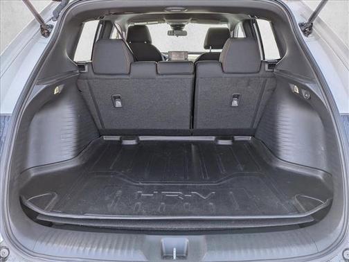 Platinum White Pearl 2023 Honda HR-V AWD Sport