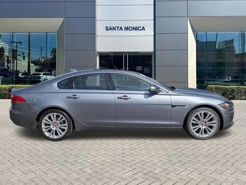 2020 Jaguar XF 25t Prestige