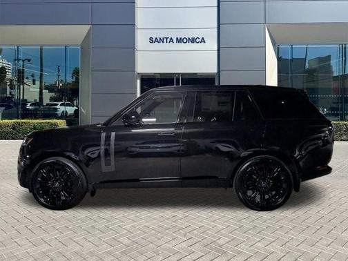 2025 Land Rover Range Rover P530 SE