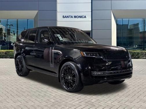2025 Land Rover Range Rover P530 SE