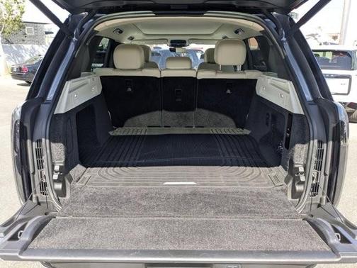 2023 Land Rover Range Rover P400 SE