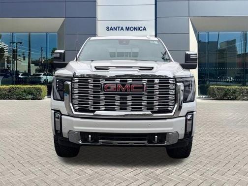 2024 GMC Sierra 2500 Denali