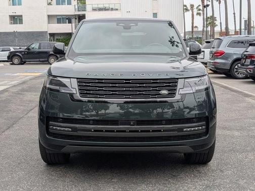 2025 Land Rover Range Rover P400 SE