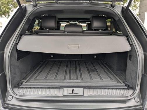 2022 Land Rover Range Rover Sport HSE Silver Edition