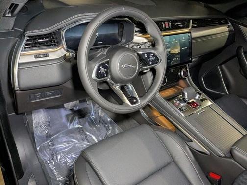 2026 Jaguar F-PACE P250 R-Dynamic S
