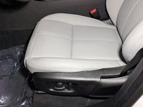 2026 Land Rover Range Rover Velar P250 S