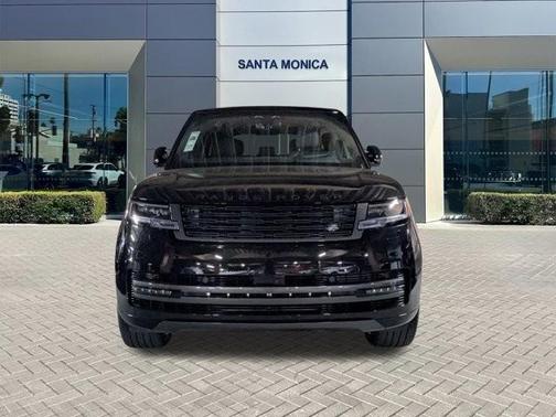 2025 Land Rover Range Rover P530 SE 7 Seat