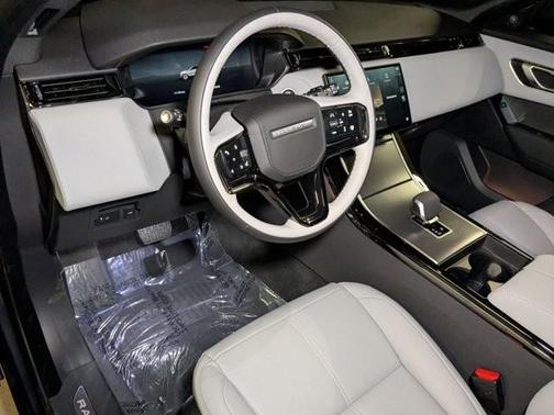 2026 Land Rover Range Rover Velar P250 S