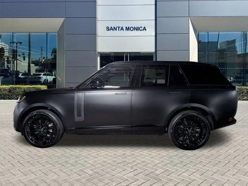 2025 Land Rover Range Rover P530 SE