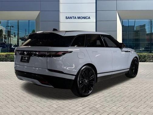 2026 Land Rover Range Rover Velar P250 Dynamic SE