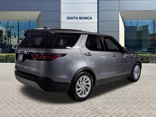 2025 Land Rover Discovery P300 S