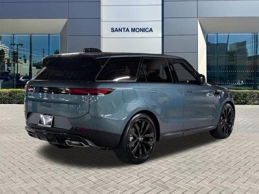 2025 Land Rover Range Rover Sport P360 SE