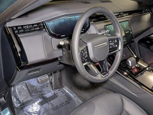 2025 Land Rover Range Rover Sport P360 SE