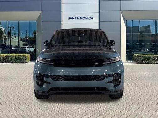 2025 Land Rover Range Rover Sport P360 SE