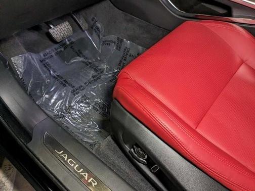 2024 Jaguar F-PACE P400 R-Dynamic S