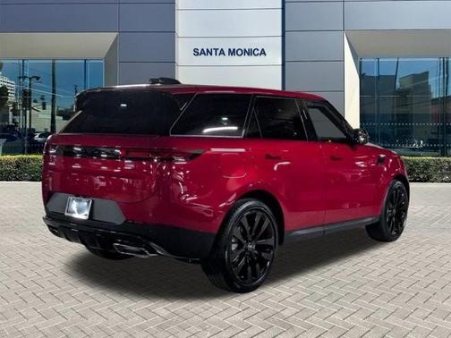 2025 Land Rover Range Rover Sport P360 SE