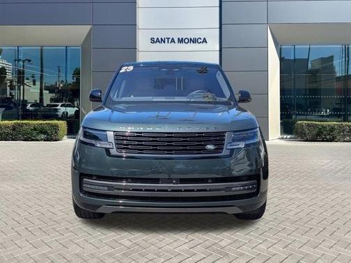 2023 Land Rover Range Rover P530 SE