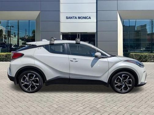 2021 Toyota C-HR LE