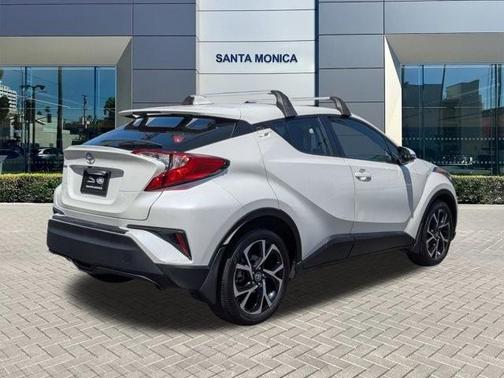 2021 Toyota C-HR LE