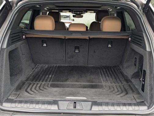 2023 Land Rover Range Rover Sport SE