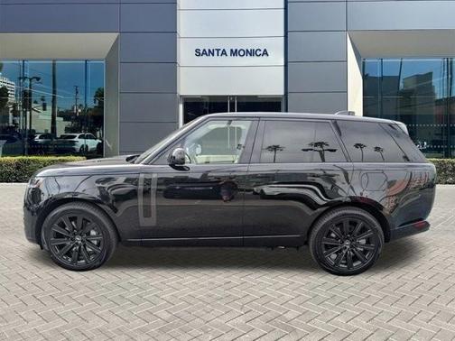2025 Land Rover Range Rover P550e SE