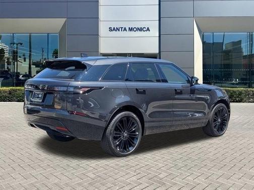 2026 Land Rover Range Rover Velar P400 Dynamic SE