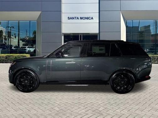 2025 Land Rover Range Rover P530 SE 7 Seat