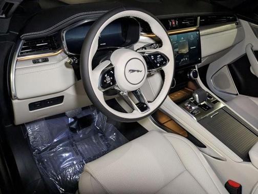 2026 Jaguar F-PACE P250 R-Dynamic S
