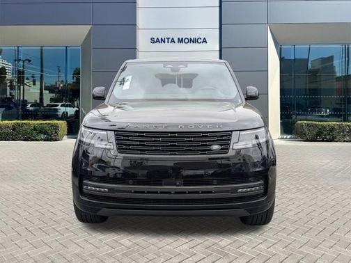 2025 Land Rover Range Rover P530 SE