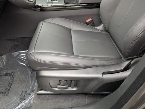 2026 Land Rover Range Rover Velar P250 S