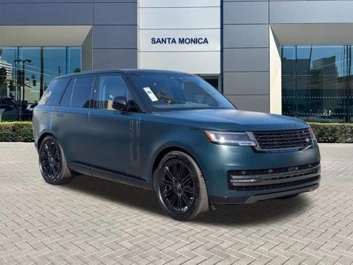2025 Land Rover Range Rover P530 SE