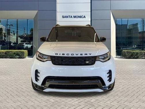 2025 Land Rover Discovery P360 Dynamic SE