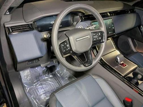 2026 Land Rover Range Rover Velar P250 Dynamic SE