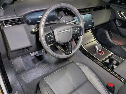 2026 Land Rover Range Rover Velar P250 Dynamic SE