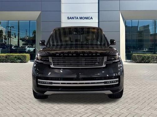 2025 Land Rover Range Rover P550e Autobiography