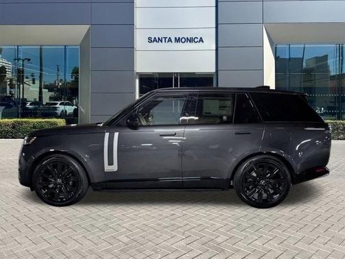 2025 Land Rover Range Rover P550e Autobiography