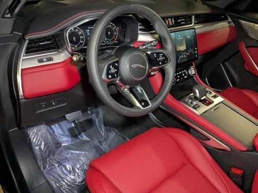 2026 Jaguar F-PACE P400 R-Dynamic S