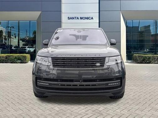 2023 Land Rover Range Rover P530 SE