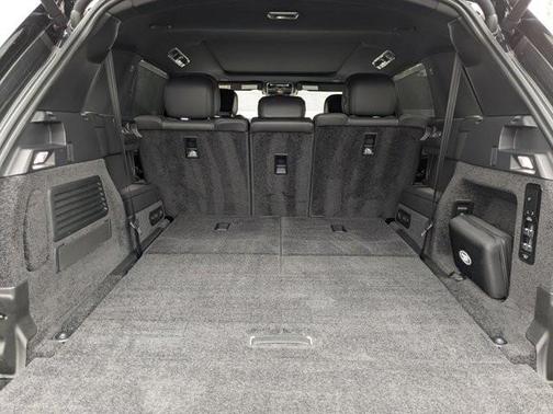 2023 Land Rover Range Rover P530 SE