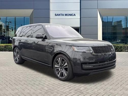 2023 Land Rover Range Rover P530 SE