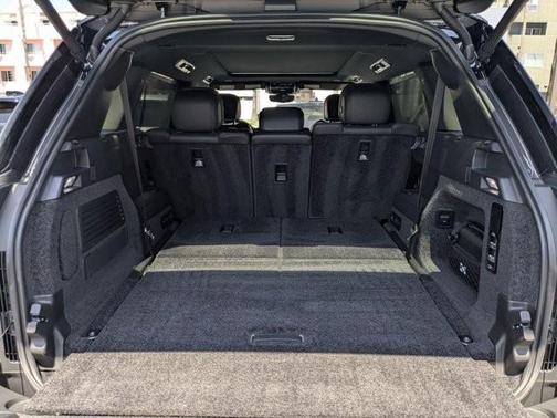 2023 Land Rover Range Rover P530 SE