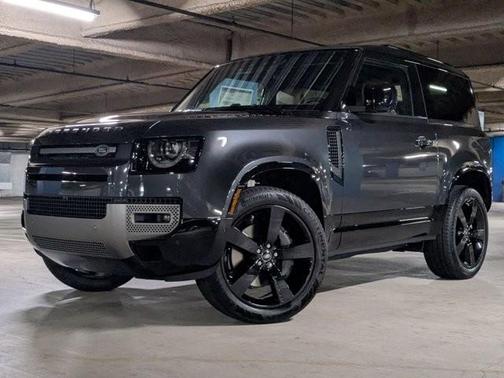 2025 Land Rover Defender P400 X-Dynamic SE