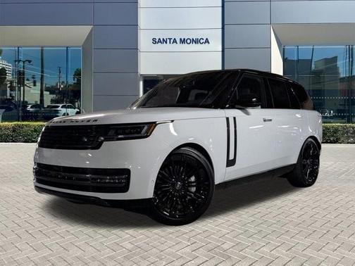 2025 Land Rover Range Rover P530 SE